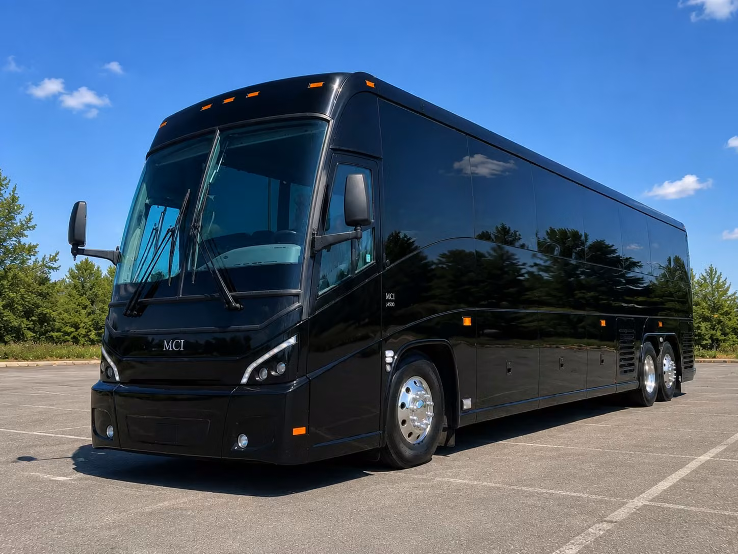fayetteville charter buses for military history field trips at fort liberty